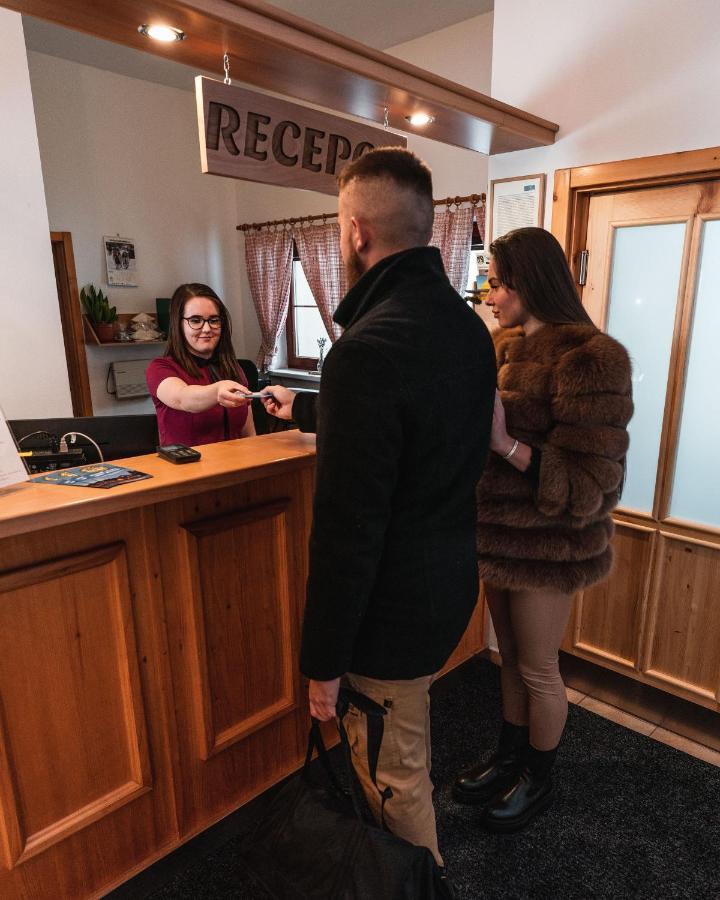 Penzion Solisko*** Ócsad Kültér fotó