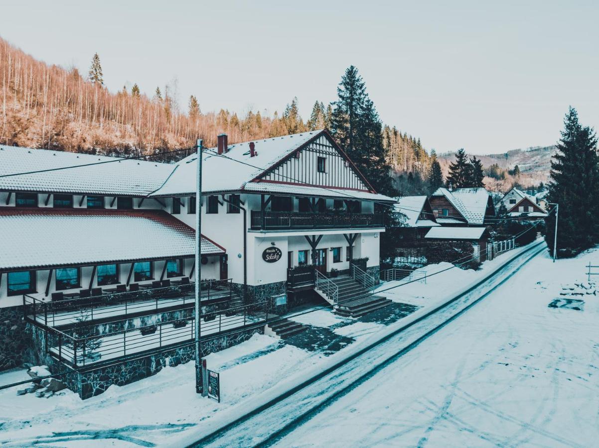 Penzion Solisko*** Ócsad Kültér fotó